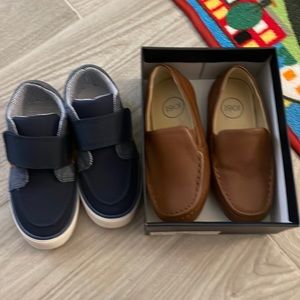 2 pair of 1901 shoes